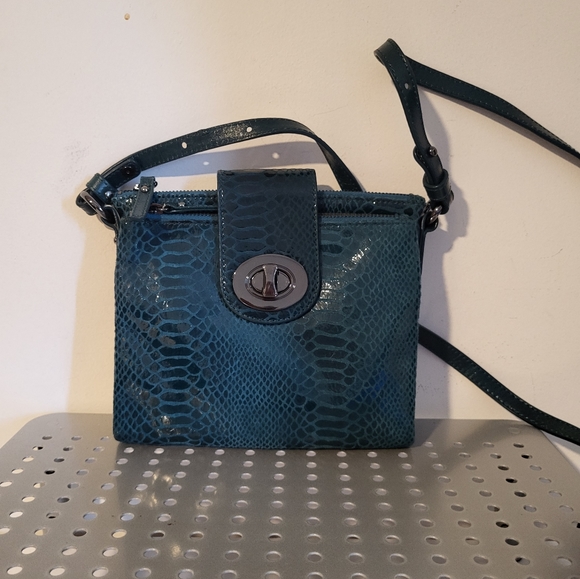 DANIER SMALL LEATHER CROSSBODY - Picture 2 of 5